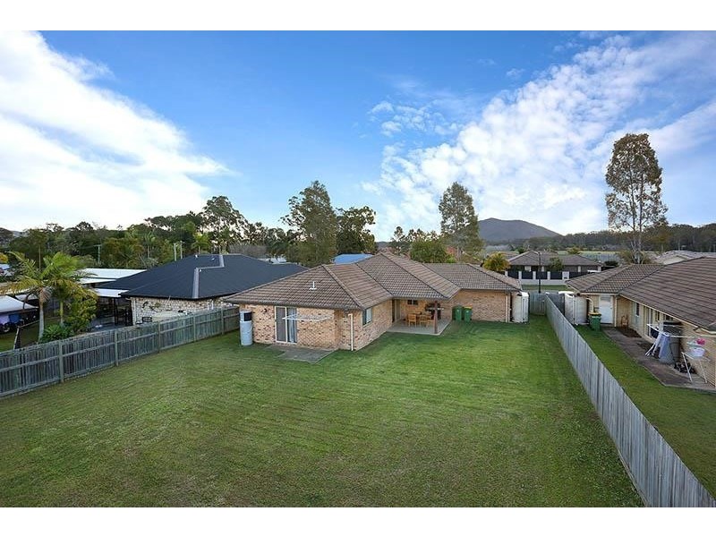 38 Coochin Hills Drive, Beerwah QLD 4519