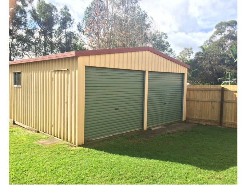 11 North Street, Beerwah QLD 4519