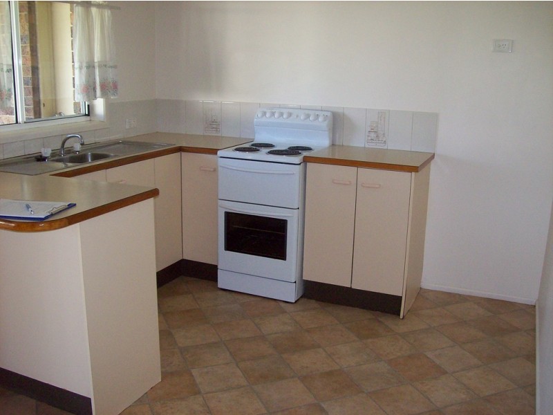 14 Bowen Road, Glass House Mountains QLD 4518