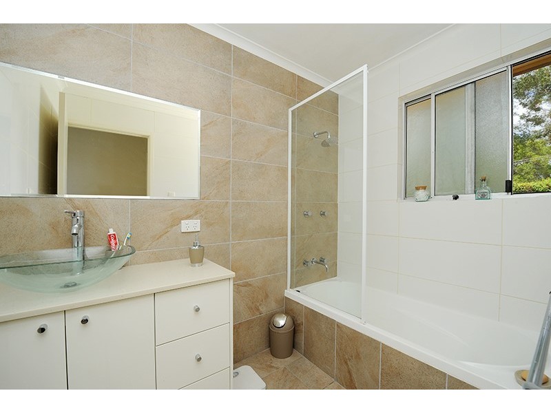 3 Coochin Hills Drive, Beerwah QLD 4519