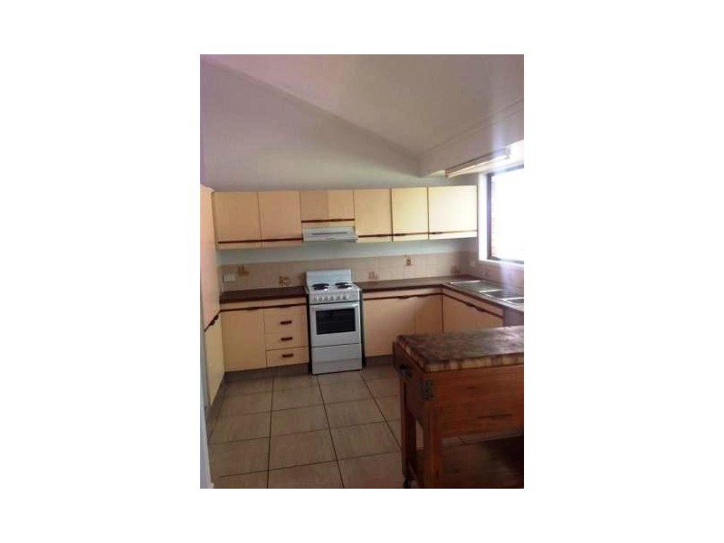 53 Railway Parade, Glass House Mountains QLD 4518