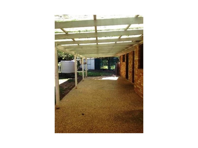 53 Railway Parade, Glass House Mountains QLD 4518