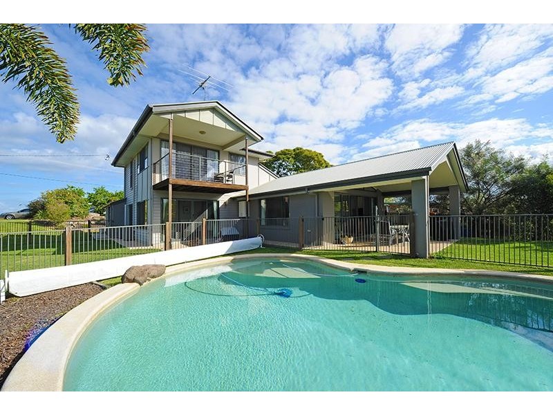 114 Pikes Road, Glass House Mountains QLD 4518