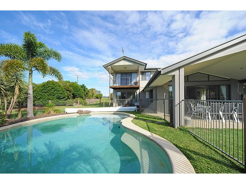 114 Pikes Road, Glass House Mountains QLD 4518