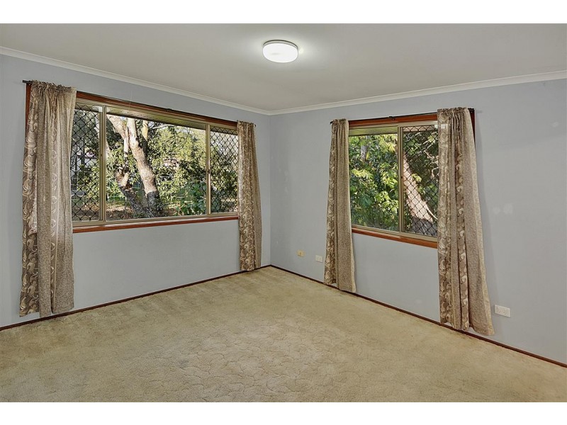 311 Peachester Road, Beerwah QLD 4519