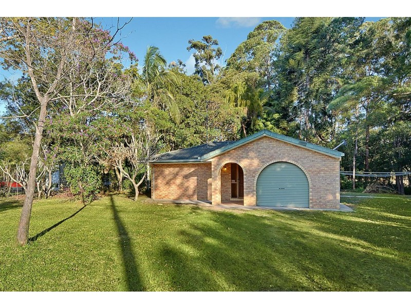311 Peachester Road, Beerwah QLD 4519