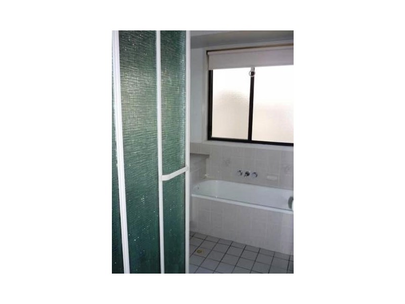 16 Chantilly Crescent, Beerwah QLD 4519