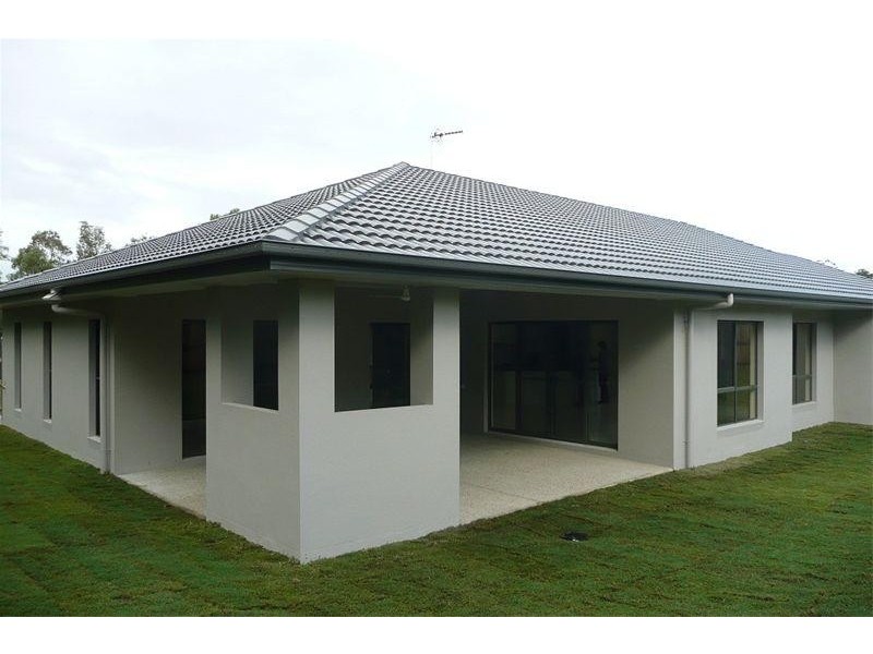 31 Greenview Avenue, Beerwah QLD 4519