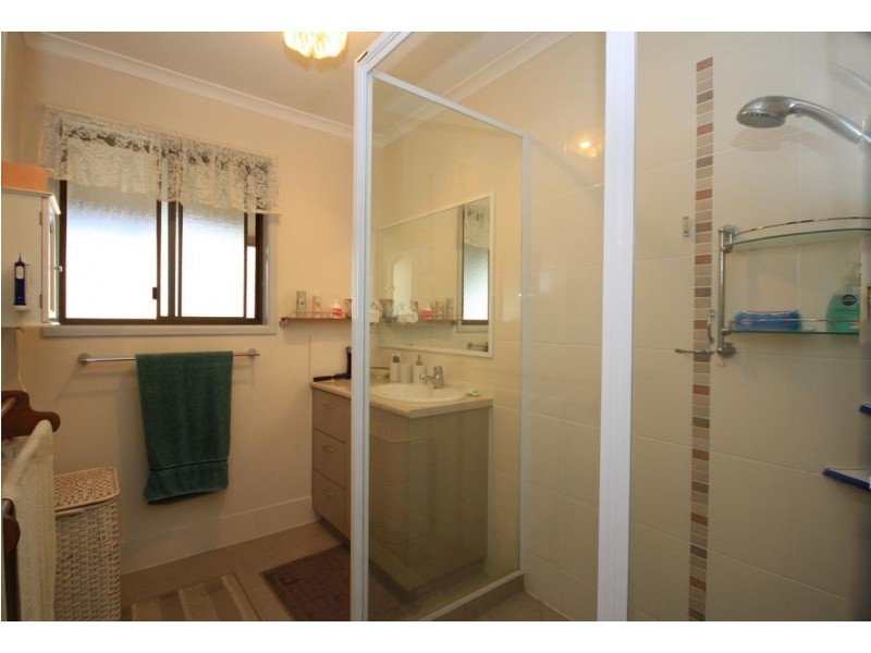 5 Chantilly Crescent, Beerwah QLD 4519