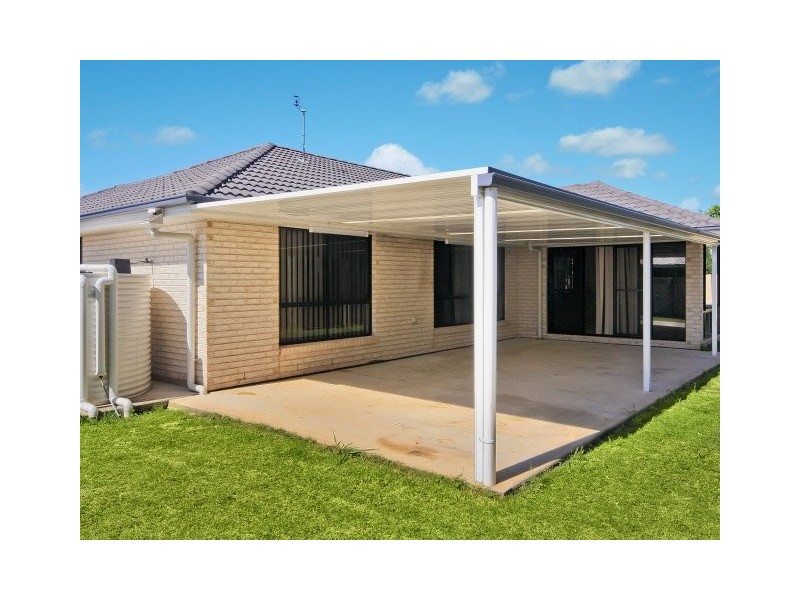 12 Sapphire Court, Beerwah QLD 4519