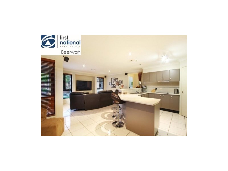 12 Crumpton Place, Beerwah QLD 4519