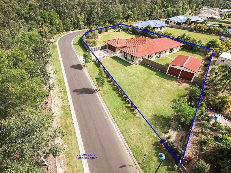 68 Allan Ave, Glass House Mountains QLD 4518