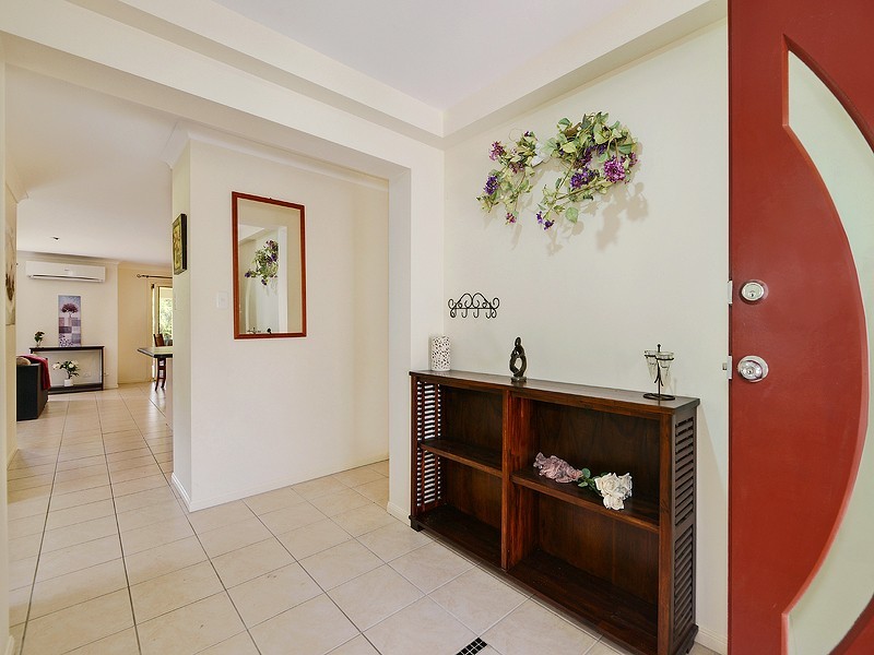 68 Allan Ave, Glass House Mountains QLD 4518
