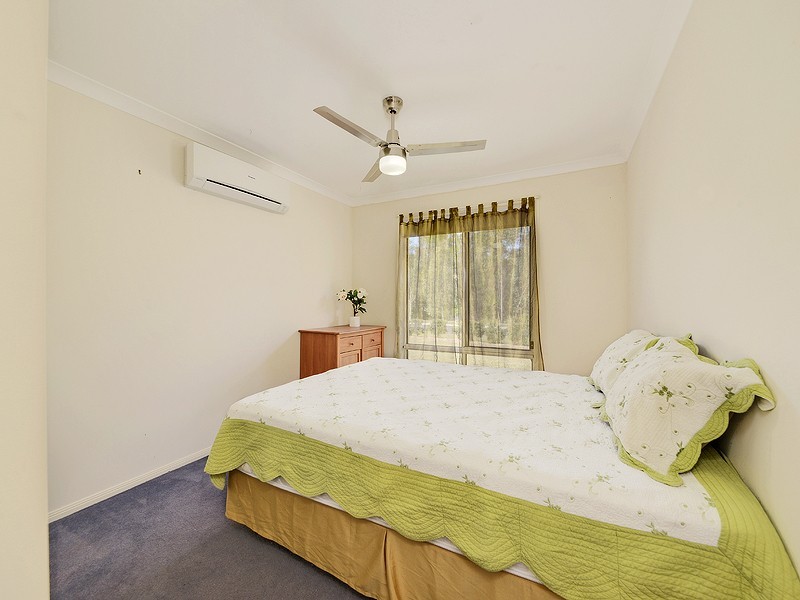 68 Allan Ave, Glass House Mountains QLD 4518