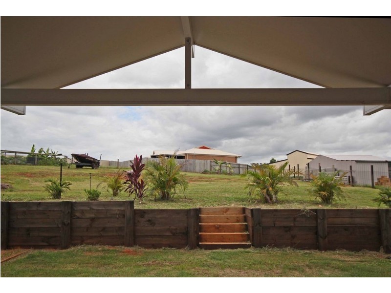 94 Shaws Road, Beerwah QLD 4519