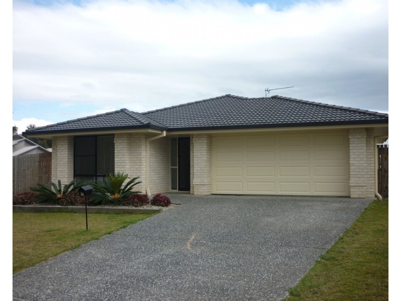36 Heights Road, Beerwah QLD 4519