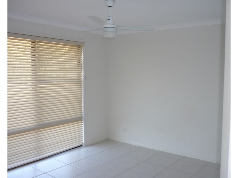 36 Heights Road, Beerwah QLD 4519