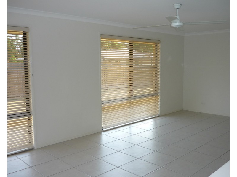 36 Heights Road, Beerwah QLD 4519