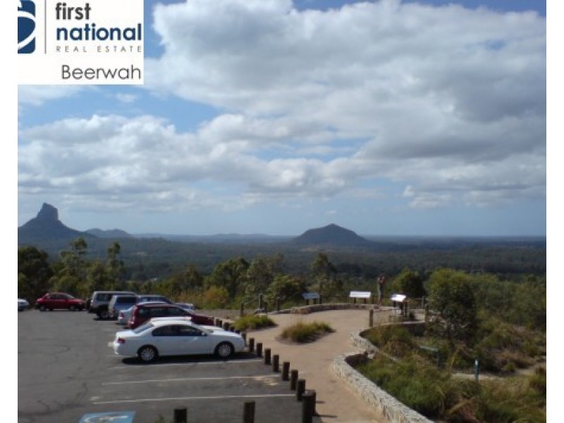 32 Peters Road, Glass House Mountains QLD 4518