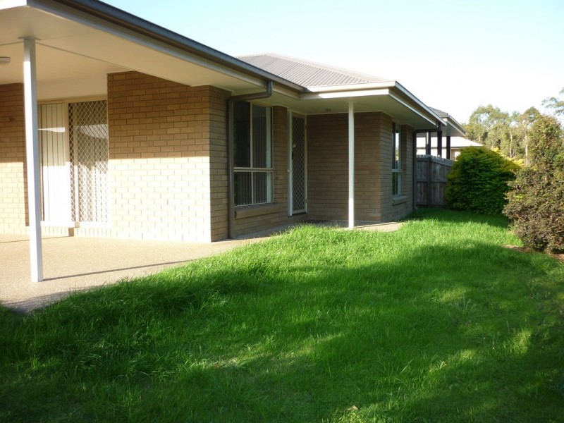 27 Parkside Drive, Beerwah QLD 4519