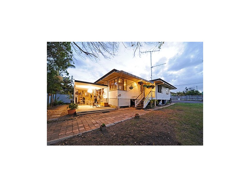 2 BlackButt street, Beerwah QLD 4519