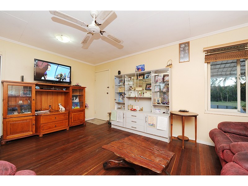 2 BlackButt street, Beerwah QLD 4519
