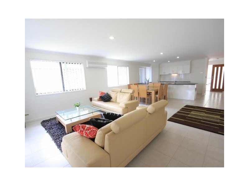 18 Whistler Place, Beerwah QLD 4519