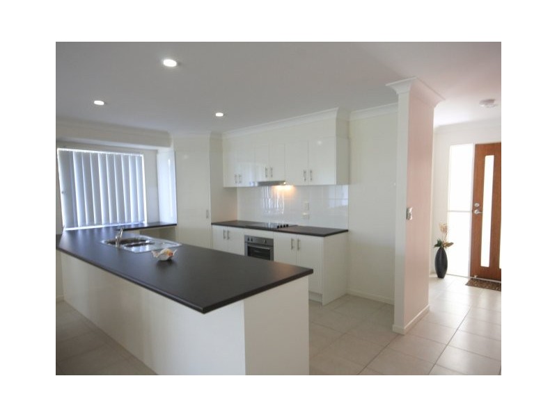 18 Whistler Place, Beerwah QLD 4519