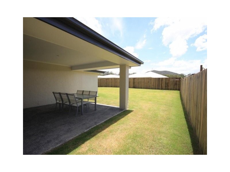 18 Whistler Place, Beerwah QLD 4519