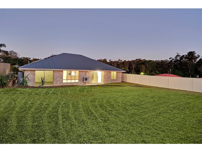 36 Kirsten Dve, Glass House Mountains QLD 4518