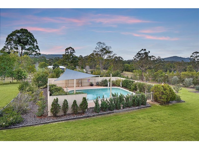 151 Storrs Road, Peachester QLD 4519
