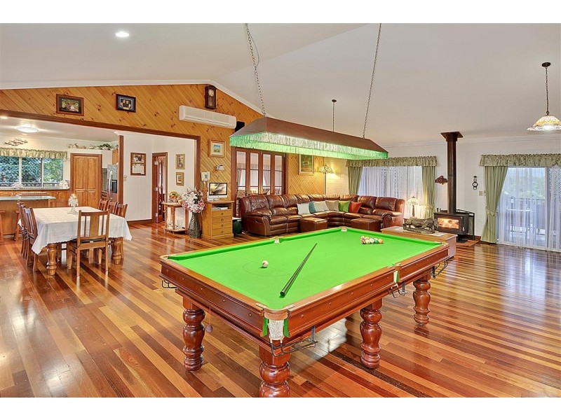 151 Storrs Road, Peachester QLD 4519