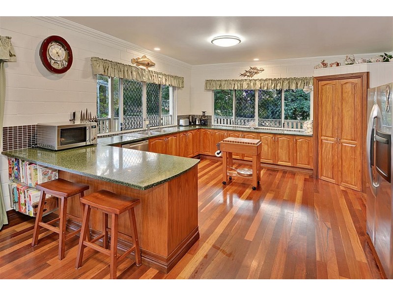 151 Storrs Road, Peachester QLD 4519