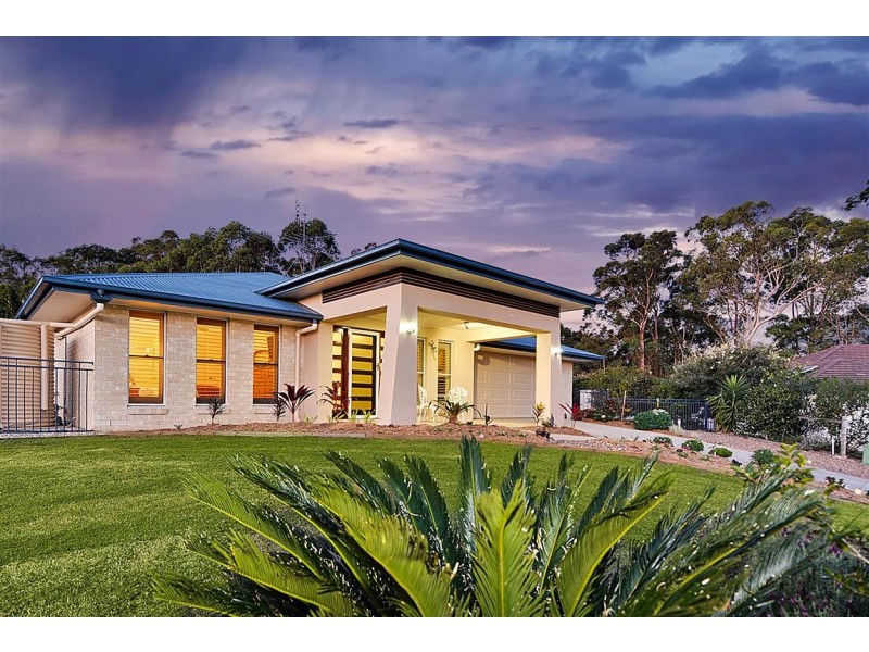 7 Taryn Close, Glass House Mountains QLD 4518