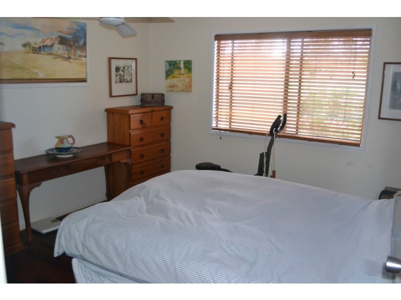 10 Ruwa Drive, Glass House Mountains QLD 4518