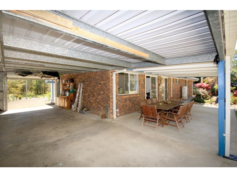 10 Carnarvon Drive, Beerwah QLD 4519