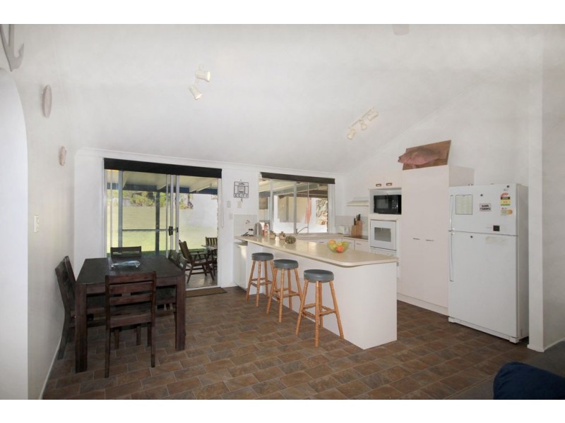 10 Carnarvon Drive, Beerwah QLD 4519