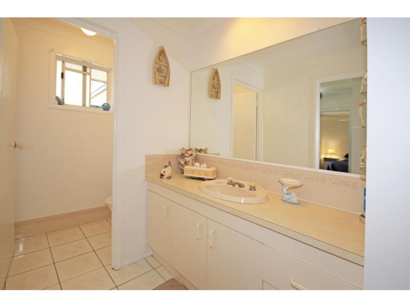 10 Carnarvon Drive, Beerwah QLD 4519