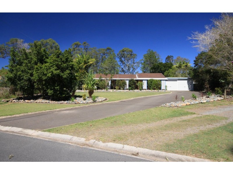 10 Carnarvon Drive, Beerwah QLD 4519