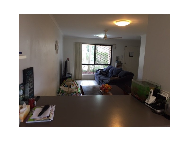 15/2A Swan Street, Beerwah QLD 4519