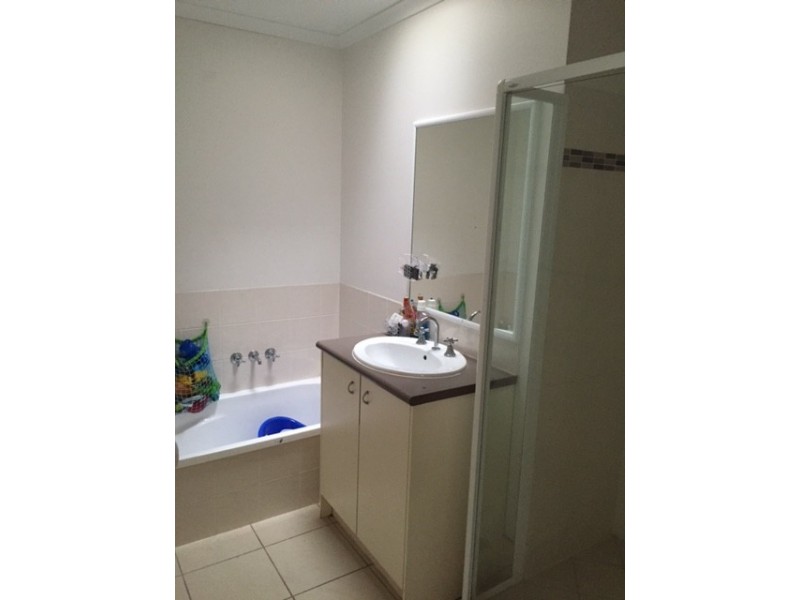 15/2A Swan Street, Beerwah QLD 4519