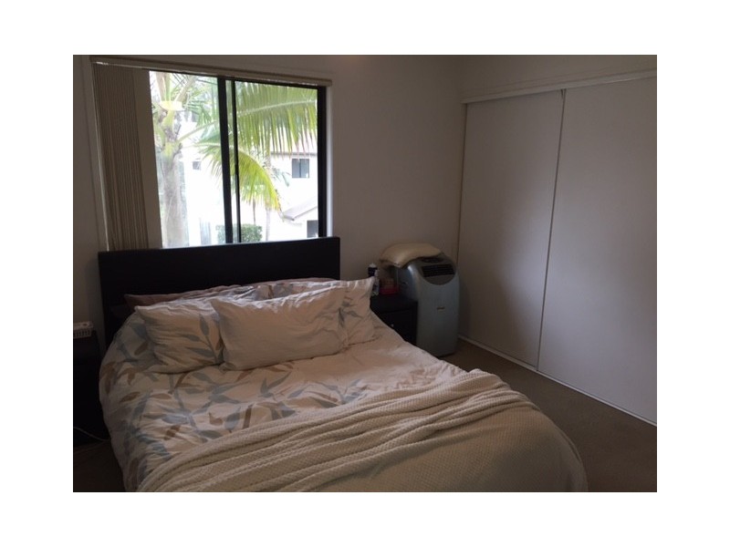15/2A Swan Street, Beerwah QLD 4519