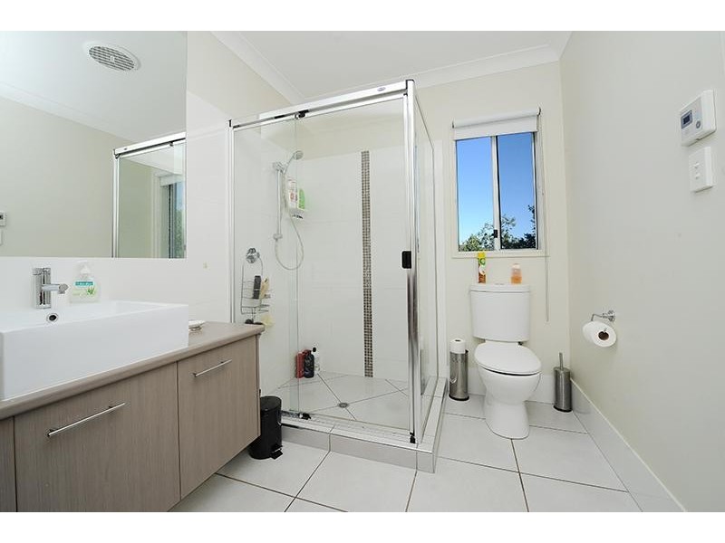 10 Monarch Place, Beerwah QLD 4519