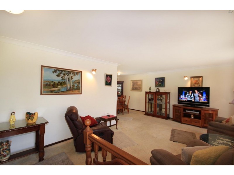 106 Kings Road, Glass House Mountains QLD 4518