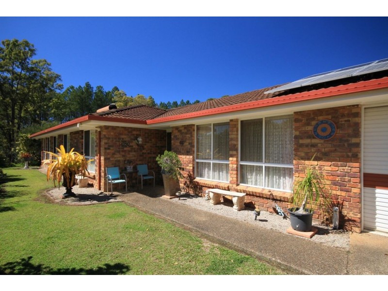 106 Kings Road, Glass House Mountains QLD 4518