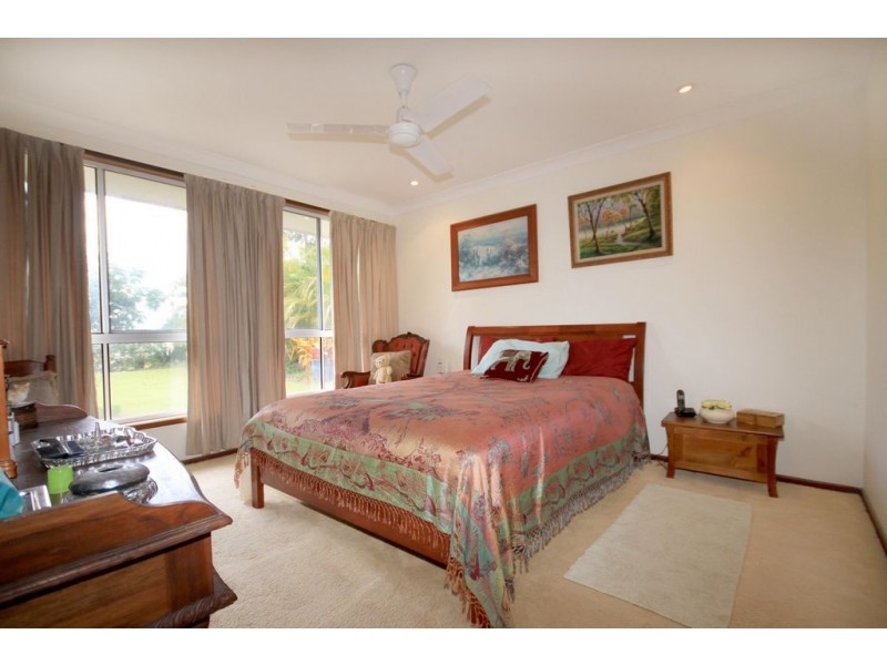 106 Kings Road, Glass House Mountains QLD 4518