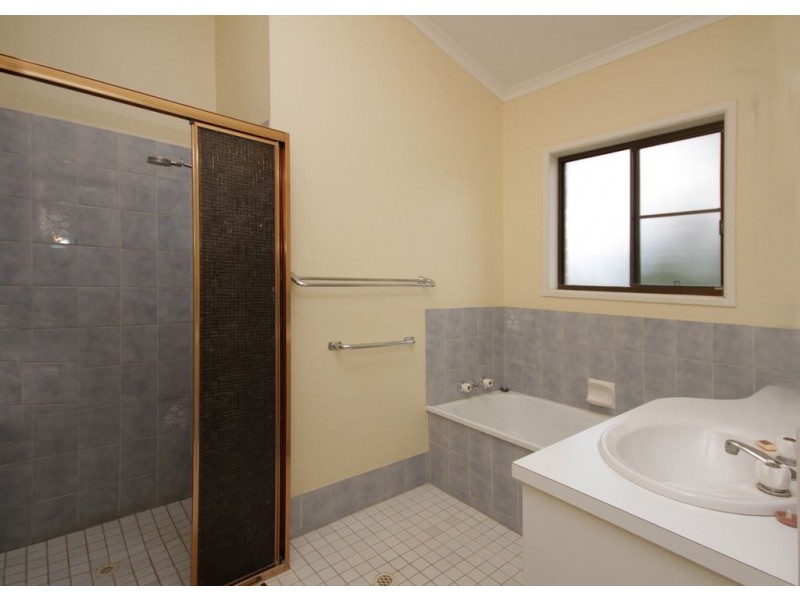 159 Coonowrin Road, Glass House Mountains QLD 4518