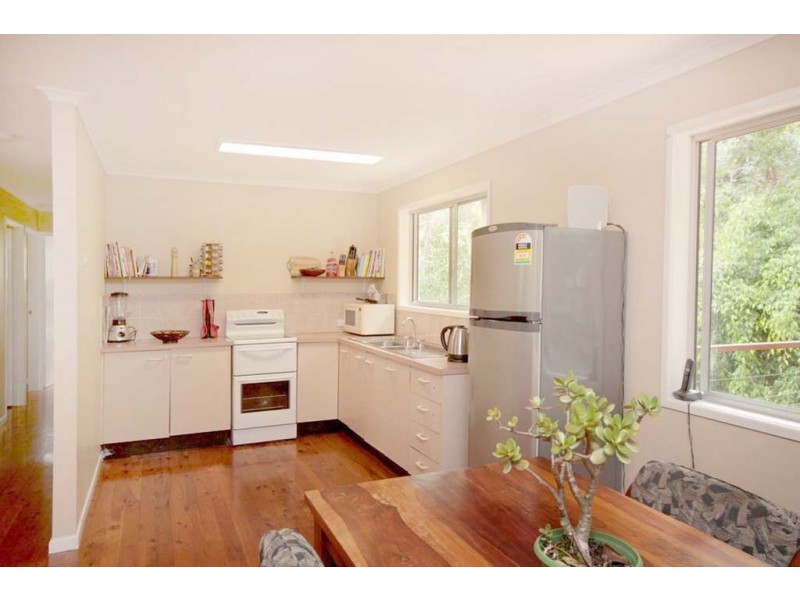 21 Bella Street., Landsborough QLD 4550