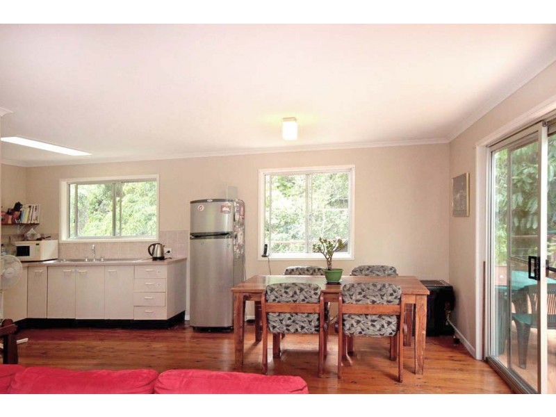 21 Bella Street., Landsborough QLD 4550