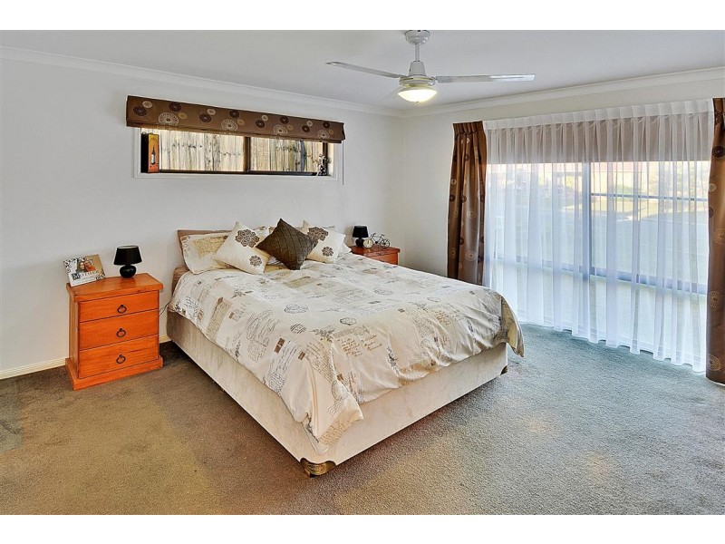 12 Flinders Av, Beerwah QLD 4519